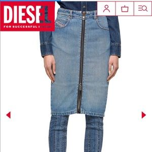 Diesel De-Pencil-Zip denim skirt size 28, brand new with tags
